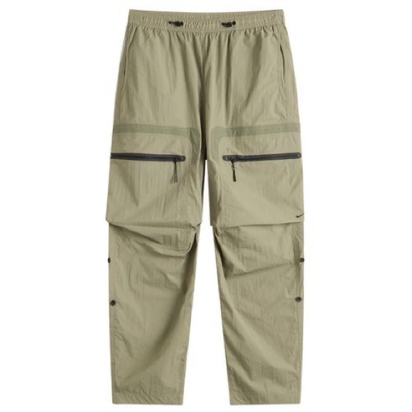 Nike Men's Green Cargo Pants